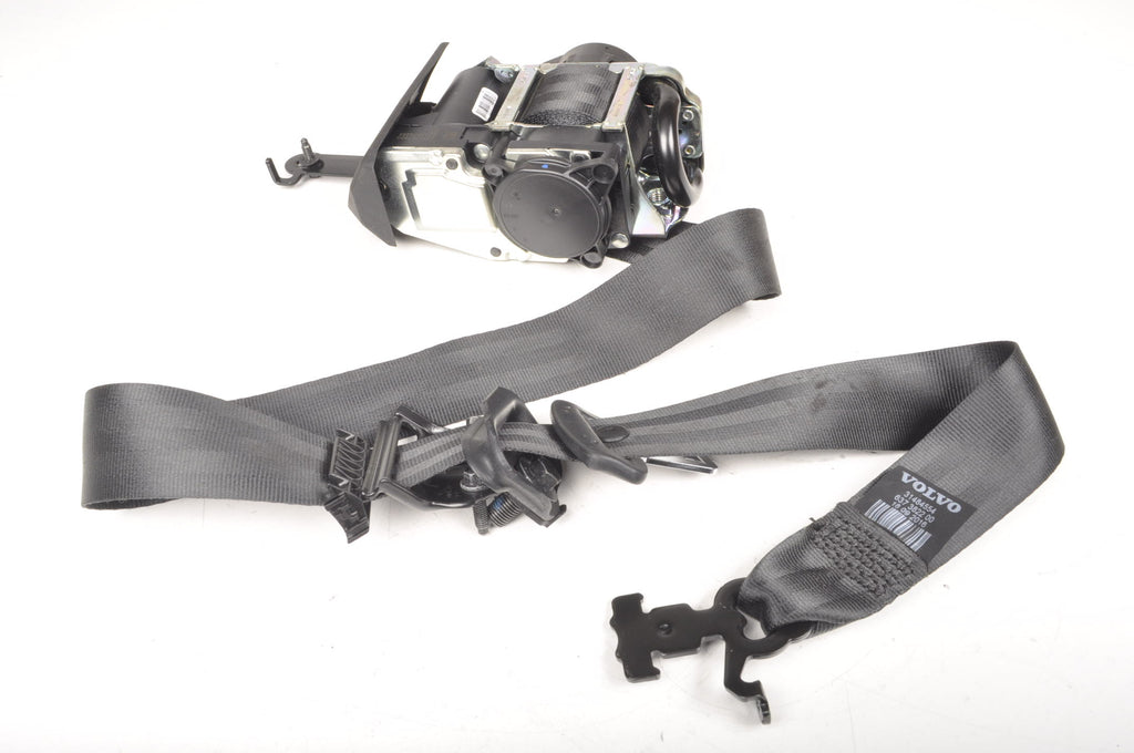 VOLVO V90 II BELT LEFT FRONT 636201500A 31484554