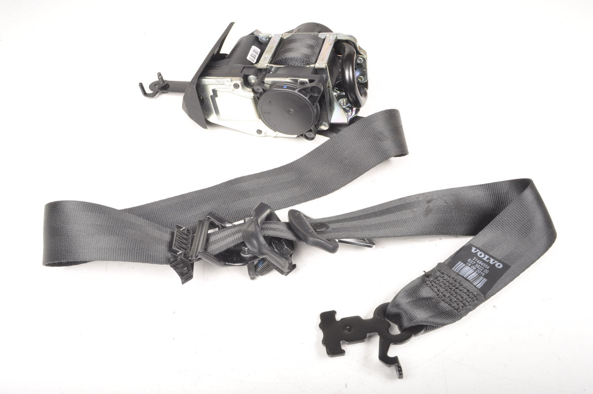 VOLVO V90 II BELT LEFT FRONT 636201500A 31484554