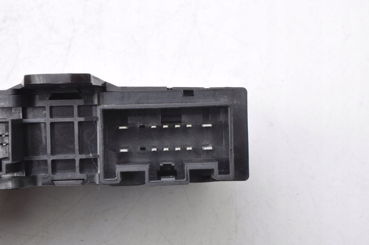 VOLVO V90 II FLAP CONTROLLER MODULE 32214767