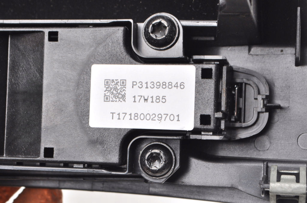 VOLVO V90 II RADIO PANEL P31398846