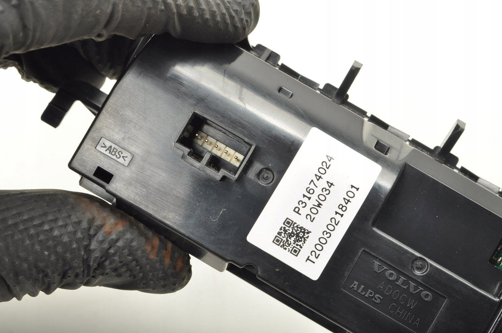 VOLVO V90 II XC90 XC60 PANEL AIR CONDITIONING SWITCH 31674024