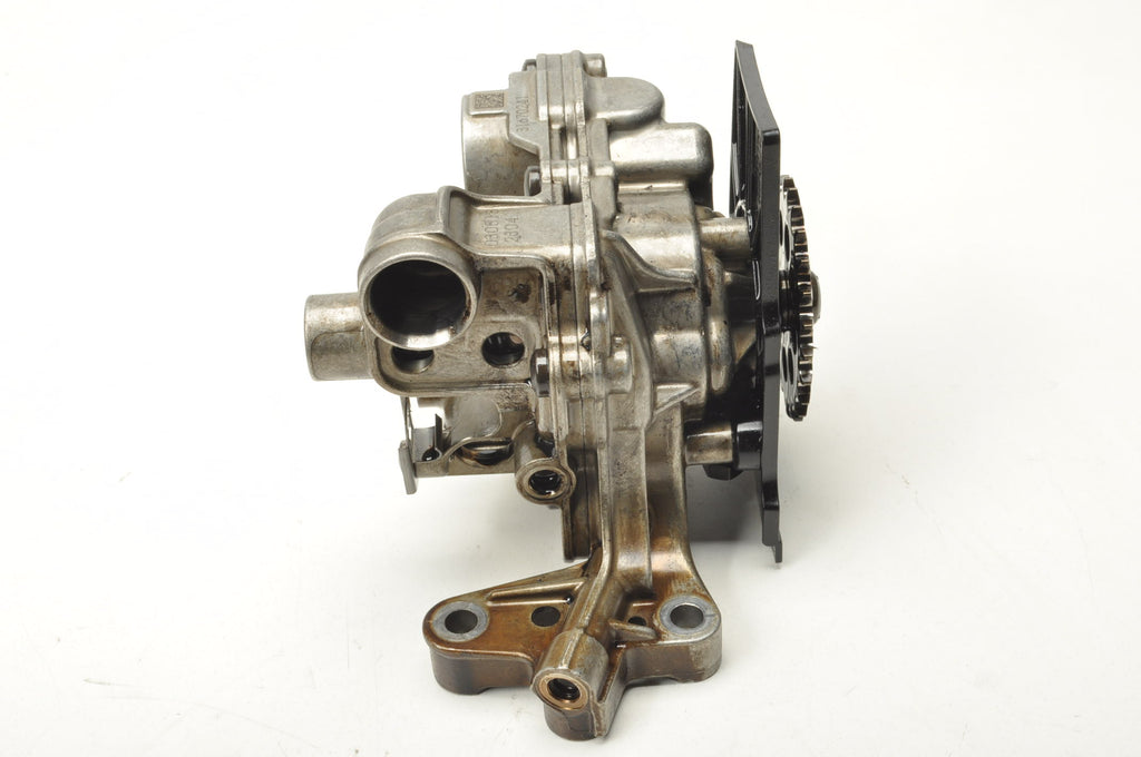 VOLVO V90 S60 II V60 2.0 D4 190KM OIL PUMP D4204T14 31670241