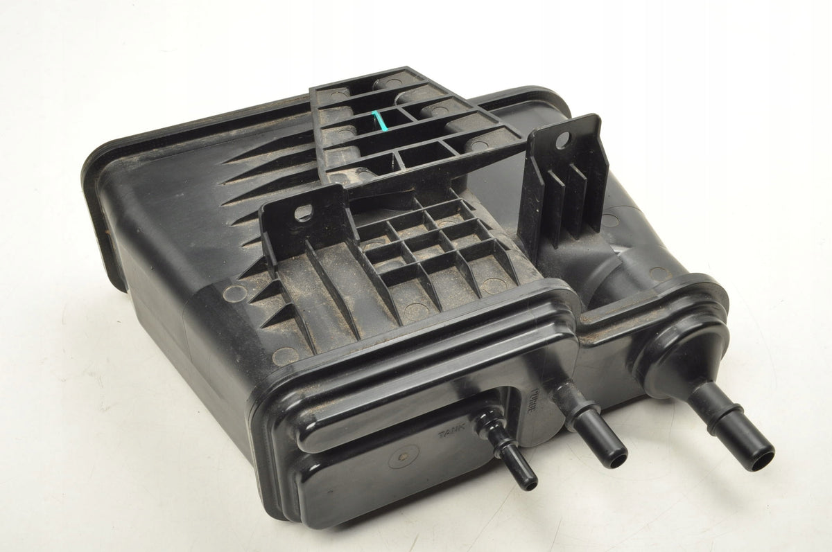 VOLVO XC40 1.5 T3 12V 163KM CARBON FILTER 32203312