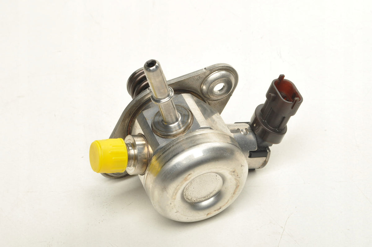 VOLVO XC40 1.5 T3 12V 163KM FUEL PUMP 31405318