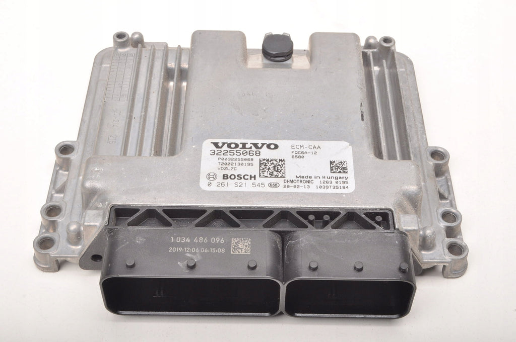 VOLVO XC40 1.5 T3 COMPUTER ENGINE DRIVER 32255068