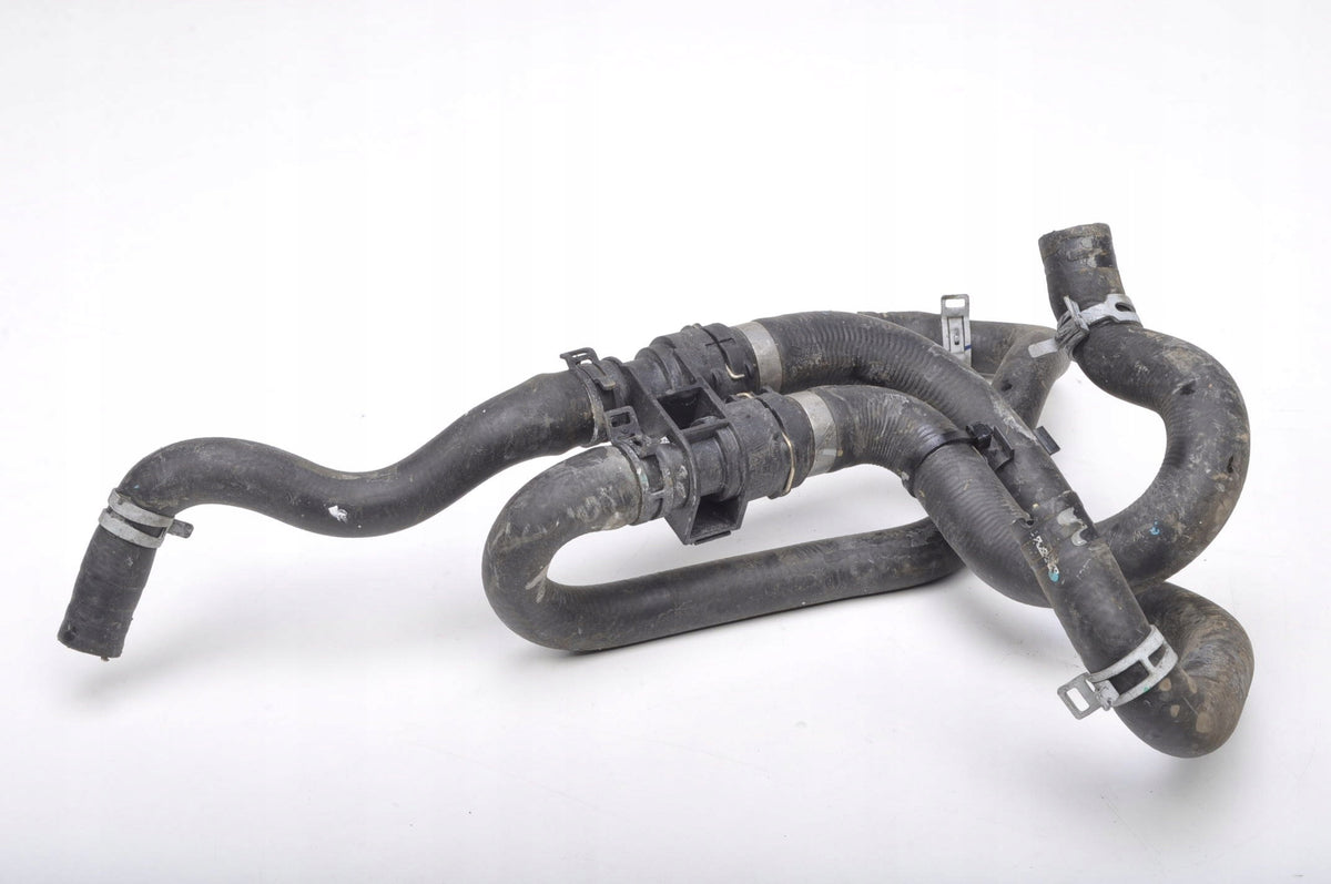 VOLVO XC40 2018- T5 Plug-in Hybrid 1.5 PIPE WATER CABLE 32222093