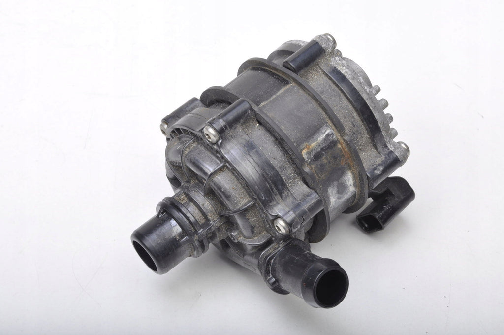 VOLVO XC40 2018- T5 WATER PUMP 32222737