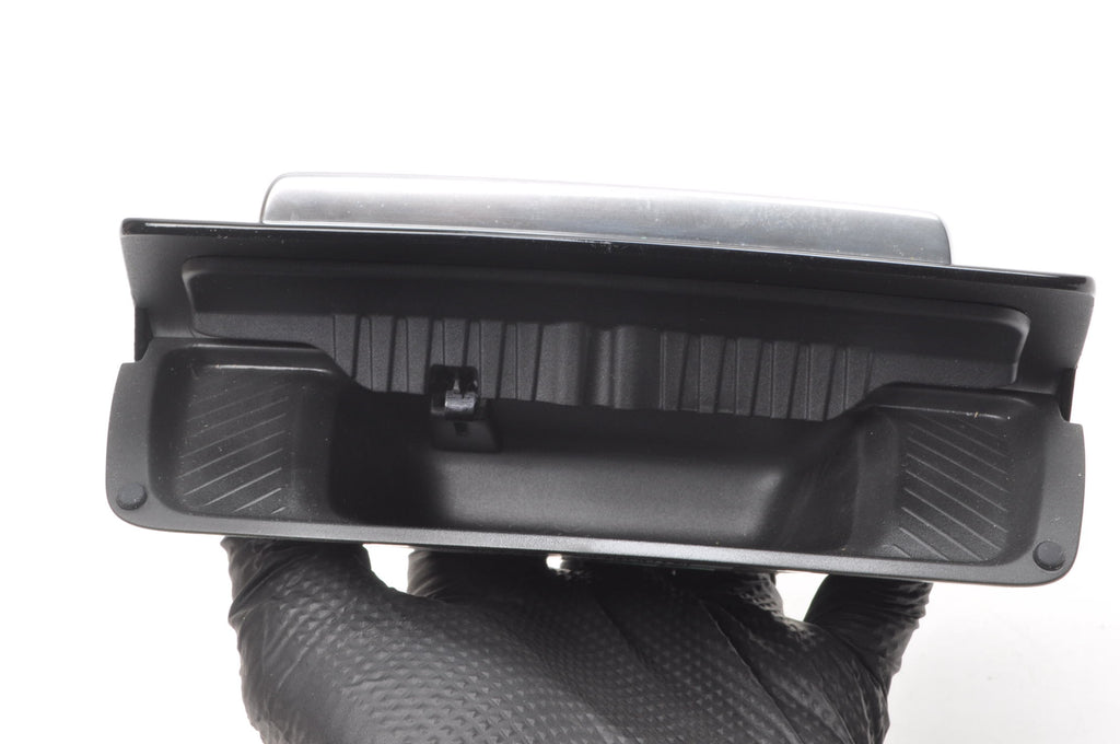 VOLVO XC40 ASHTRAY PANEL 31469074