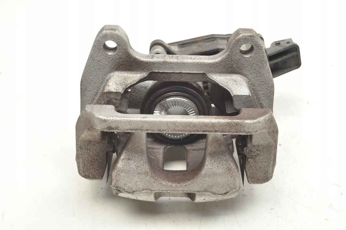 VOLVO XC40 B4 BRAKE CALIPER LEFT REAR 32329529 323295530 2025