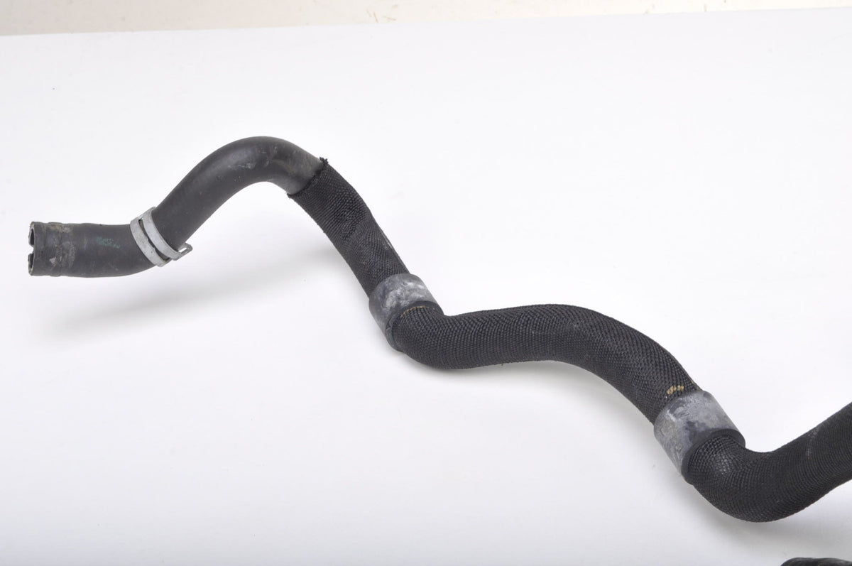 VOLVO XC40 B4 Mild-Hybrid 16V 197HP PIPE WATER CABLE 32249728
