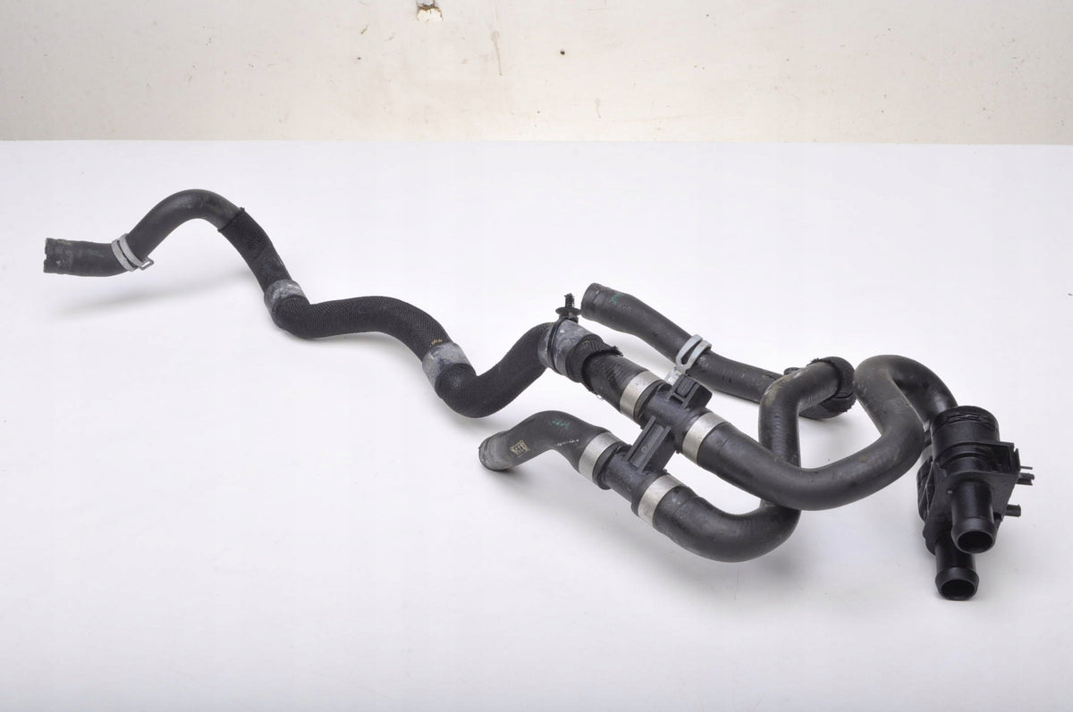VOLVO XC40 B4 Mild-Hybrid 16V 197HP PIPE WATER CABLE 32249728