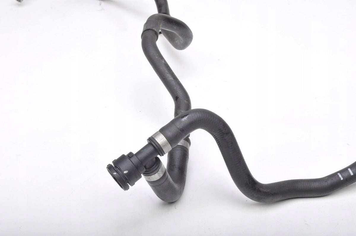 VOLVO XC40 B4 Mild-Hybrid 16V 197HP PIPE WATER CABLE