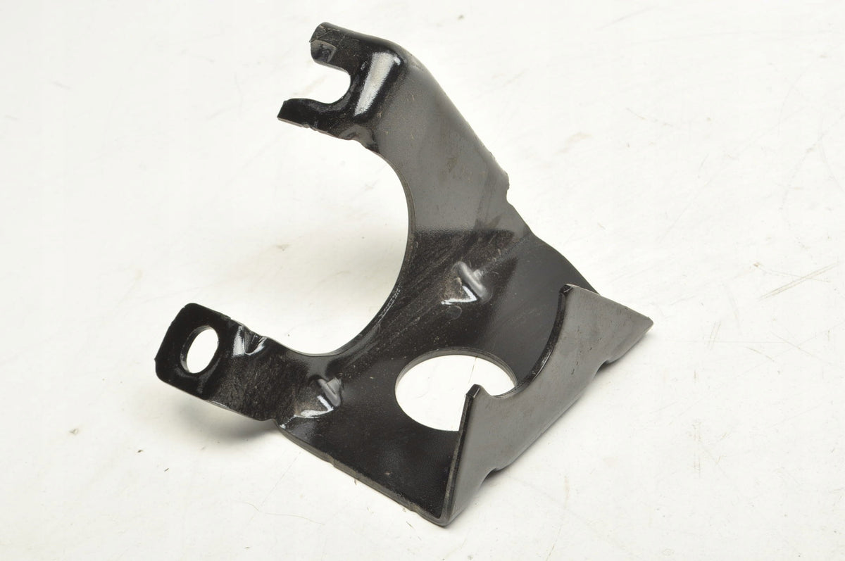 VOLVO XC40 BUMPER MOUNT RIGHT REAR 32221689 2025R