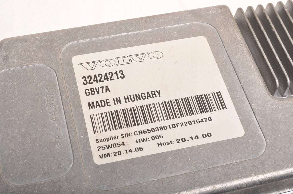 VOLVO XC40 CAMERA CONTROLLER MODULE 32424213