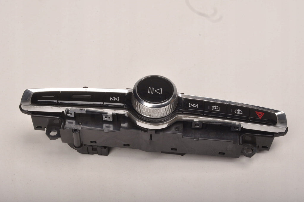 VOLVO XC40 CENTER RADIO CONTROL PANEL 31456673