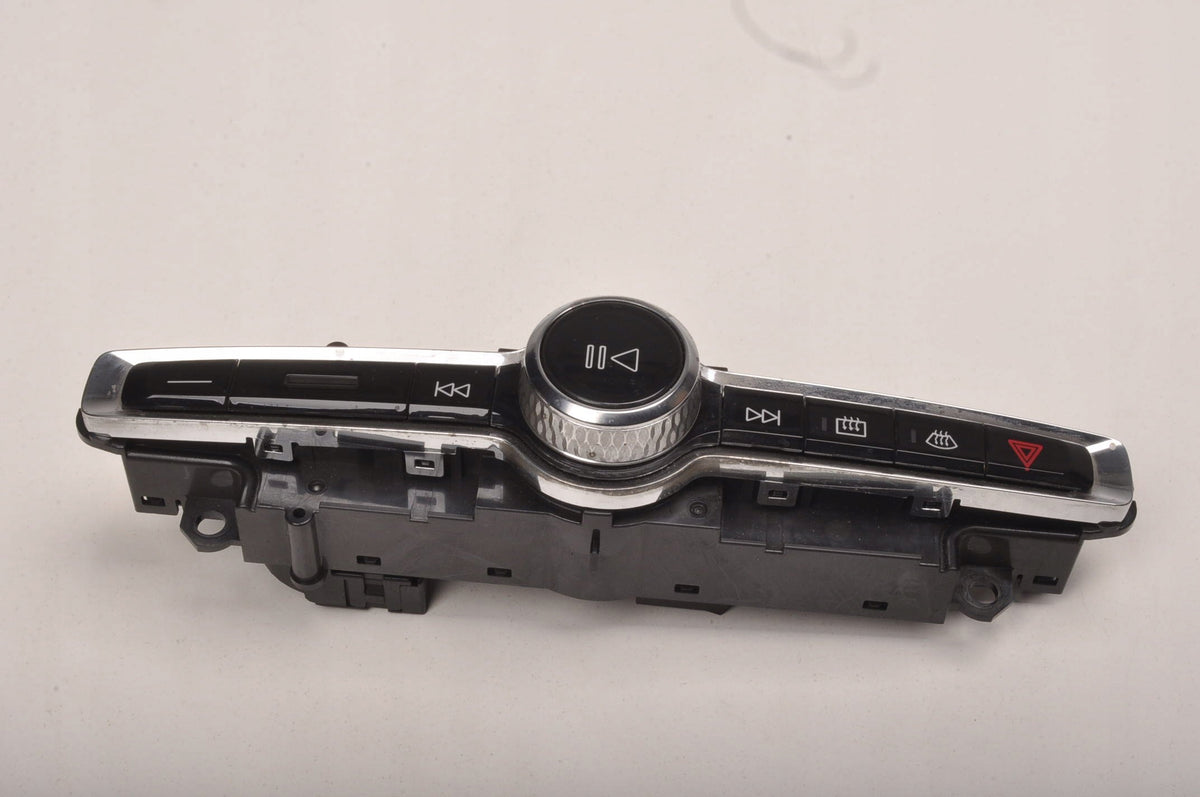 VOLVO XC40 CENTER RADIO CONTROL PANEL 31456673