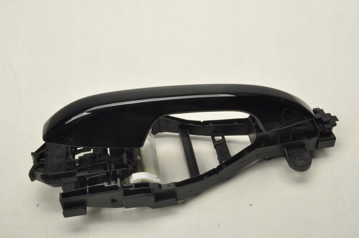 VOLVO XC40 DOOR HANDLE EXTERIOR LEFT REAR 31462056 717 BASE