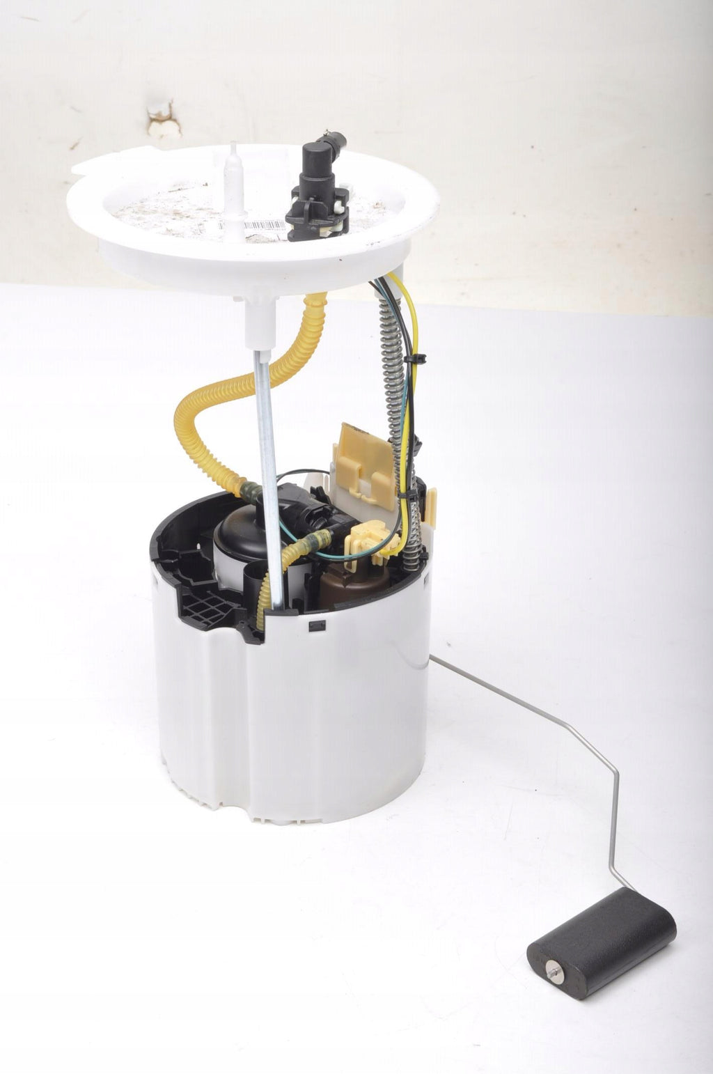 VOLVO XC40 FUEL PUMP PETROL 32203667