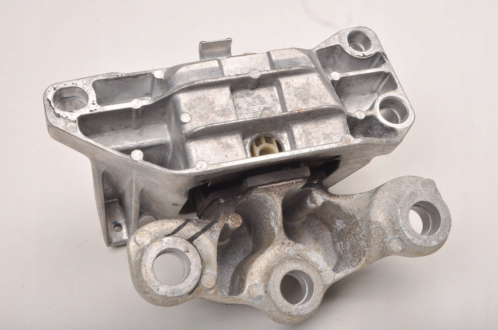 VOLVO XC40 II 1.5 T3 163KM PAW ENGINE CUSHION 31460512