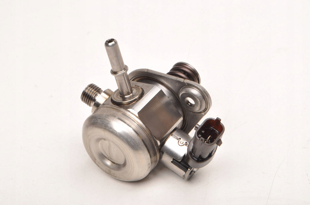 VOLVO XC40 II 1.5 T3 FUEL PUMP 31405318