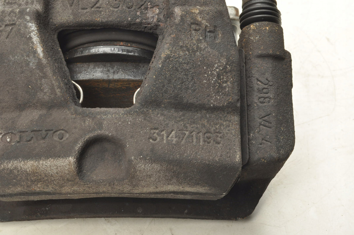 VOLVO XC40 II 2.0 D3 BRAKE CALIPER RIGHT FRONT 31471193