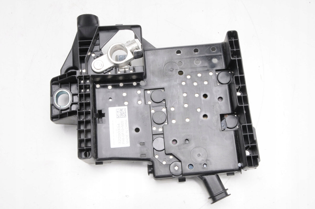 VOLVO XC40 II BATTERY CONTROLLER MODULE 32200334