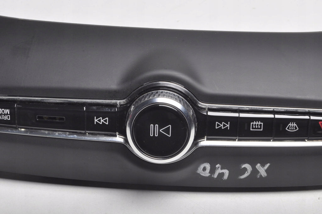 VOLVO XC40 II CENTER RADIO CONTROL PANEL 31456672