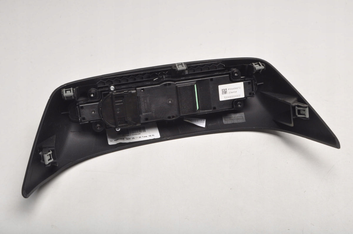 VOLVO XC40 II CENTER RADIO CONTROL PANEL 31456672