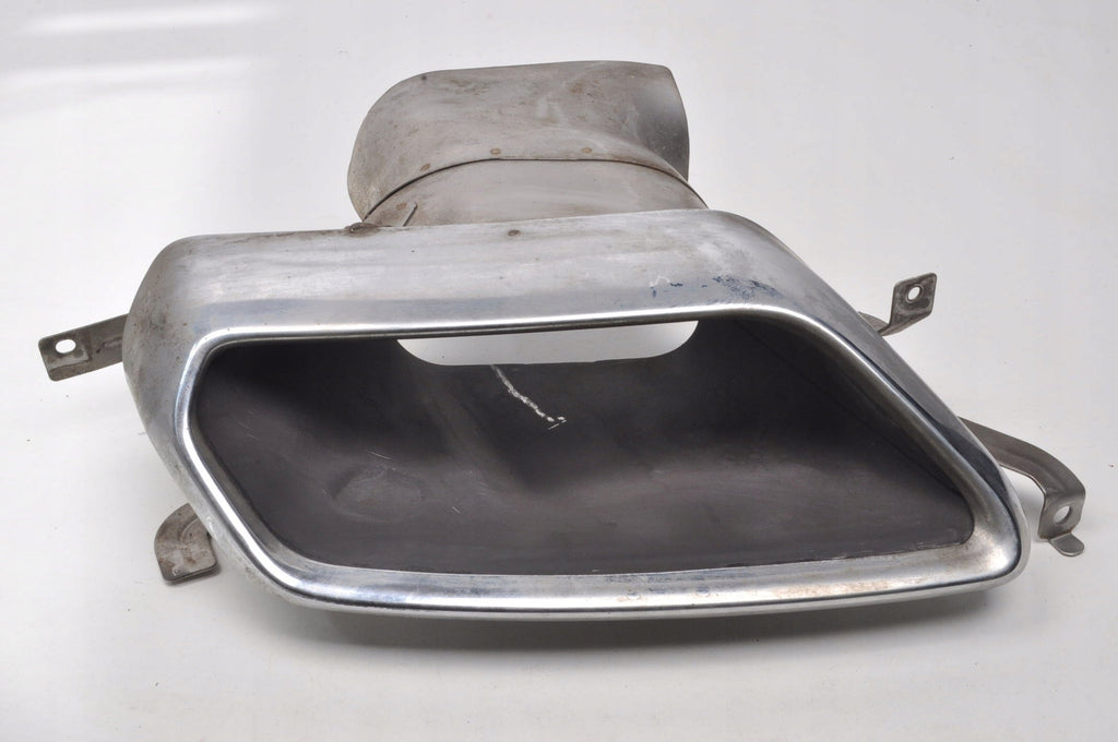 VOLVO XC40 II EXHAUST TIP RIGHT 31407970