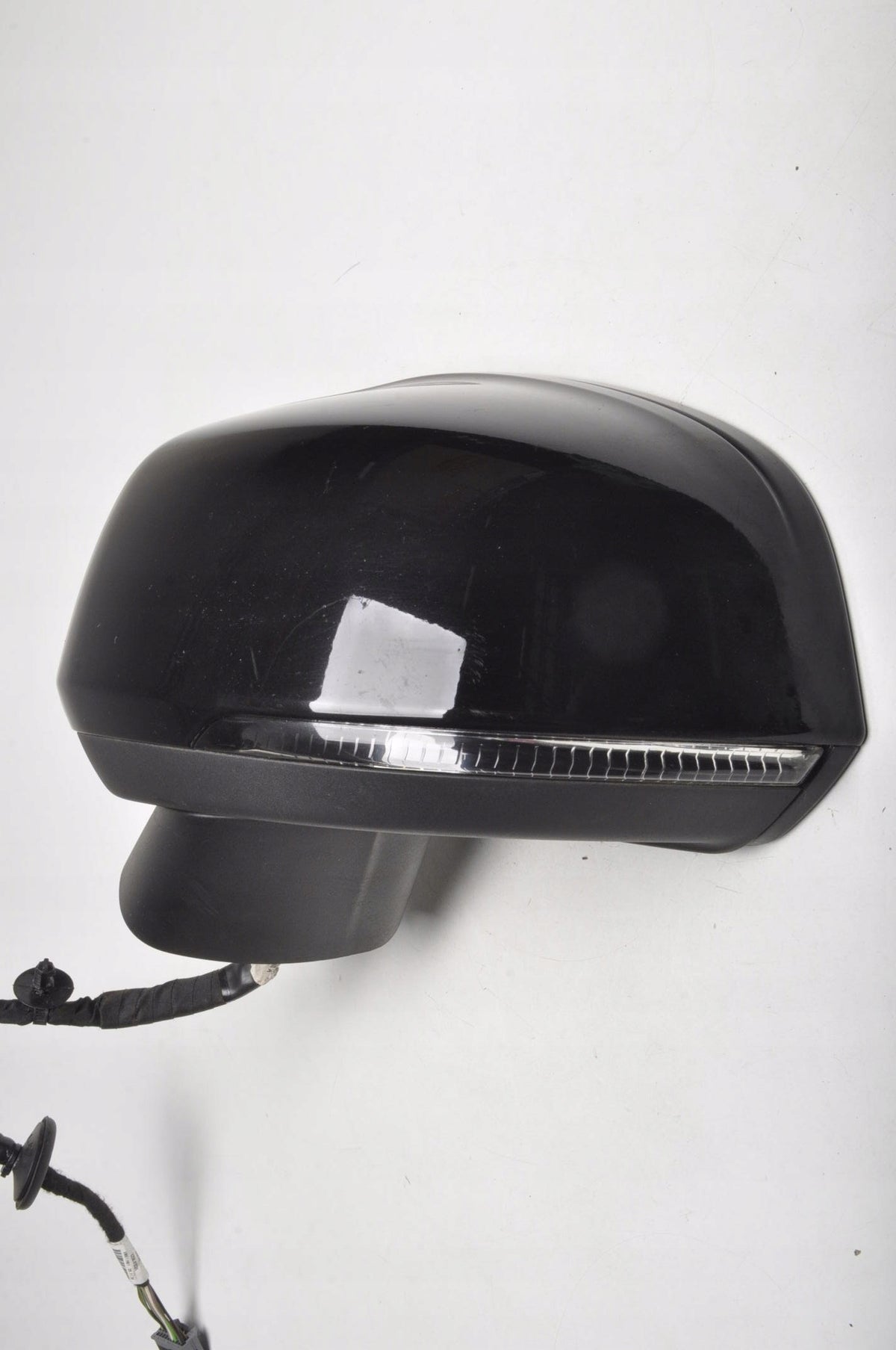 VOLVO XC40 II MIRROR LEFT ELECTRIC 11 PIN