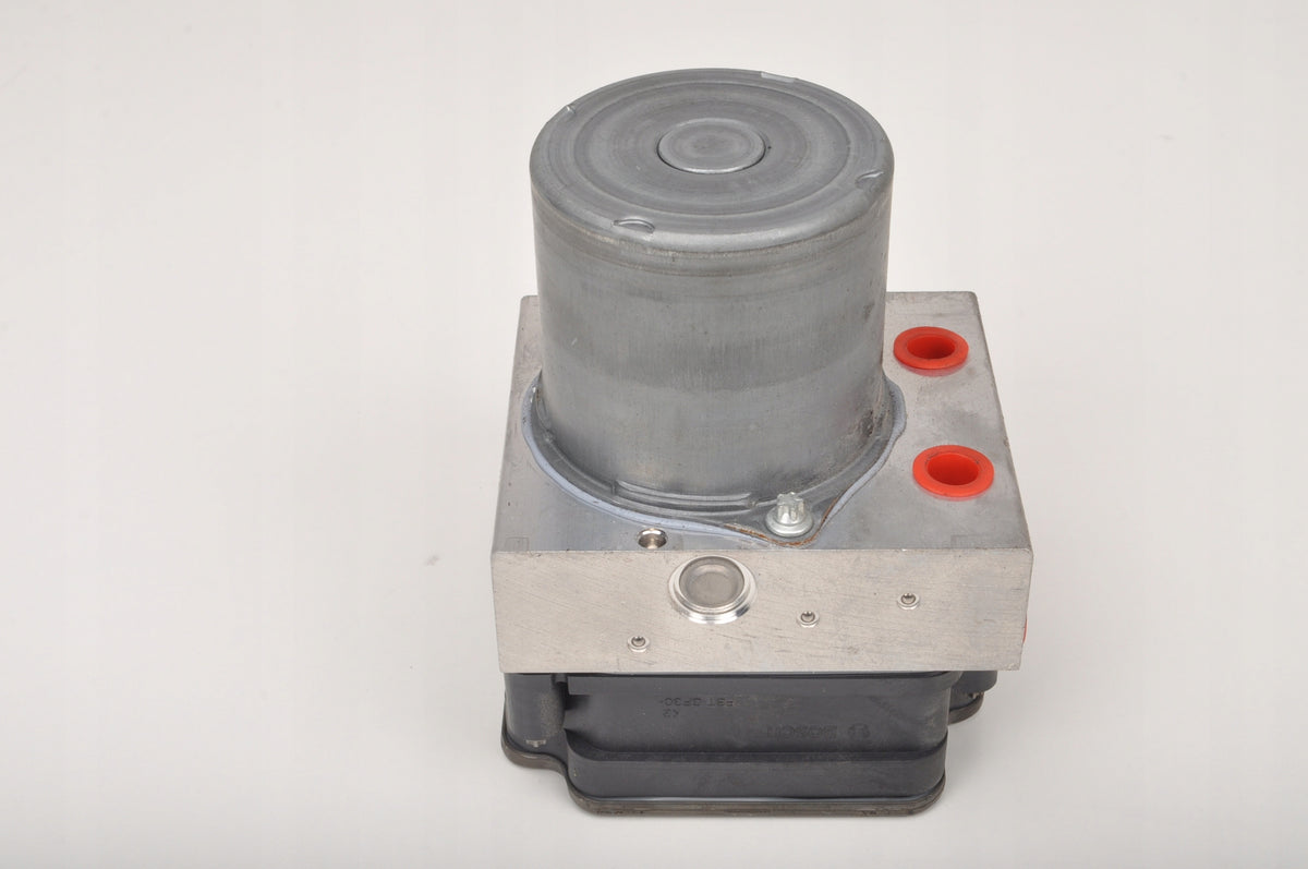 VOLVO XC40 II PUMP DRIVER ABS 31445741 4TKM