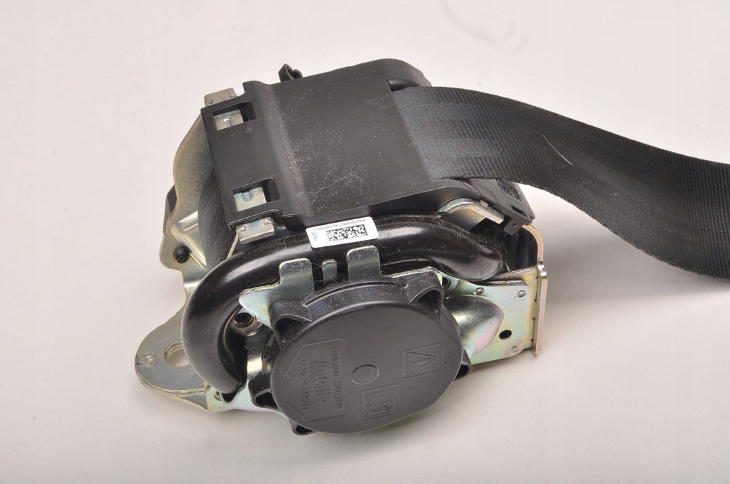 VOLVO XC40 II SEAT BELT RIGHT REAR 2 ROW 31462131
