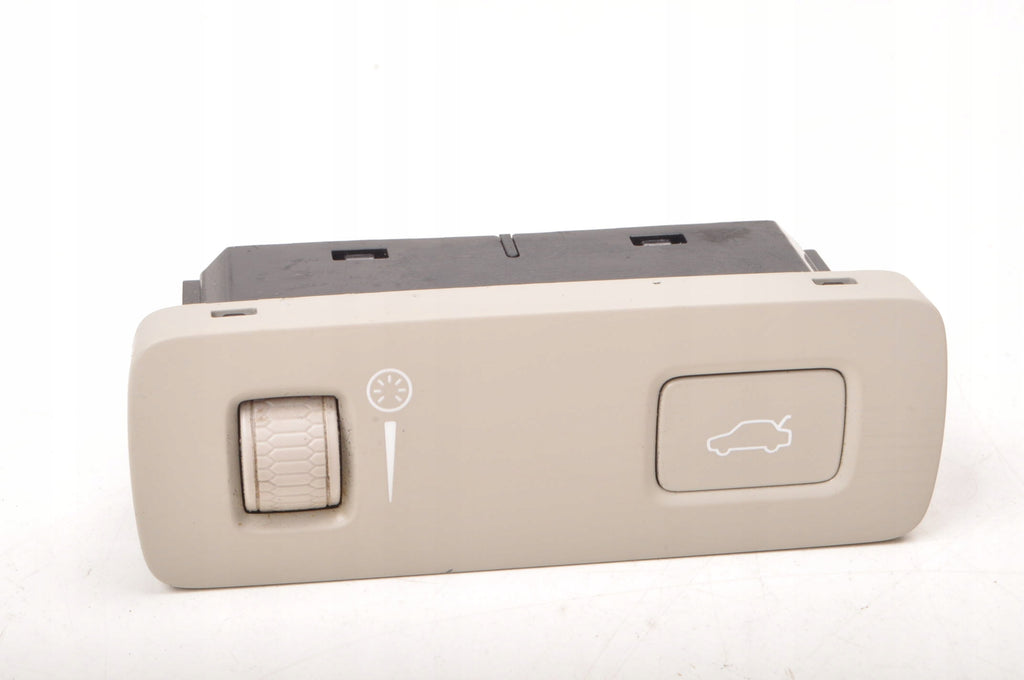 VOLVO XC40 II XC60 II S90 II FLAP OPENING BUTTON 31481439