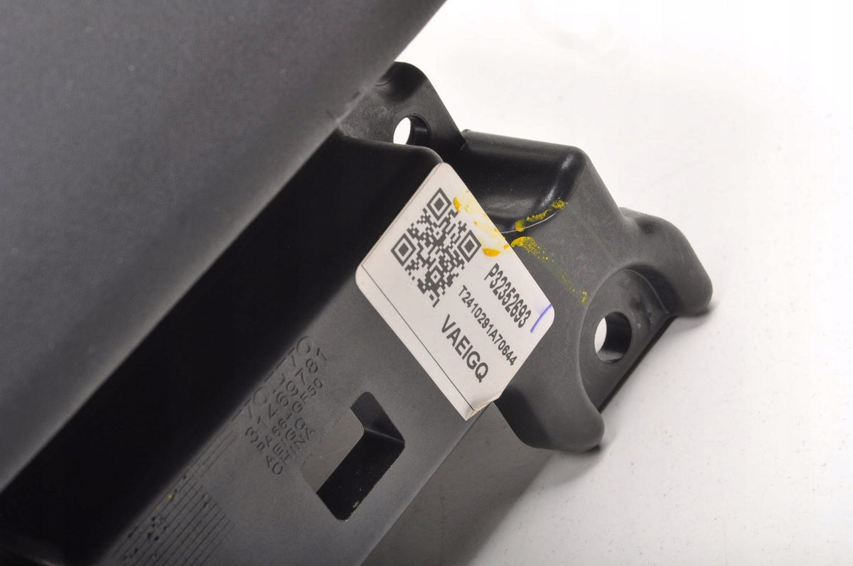 VOLVO XC40 LIFT ARMREST 25R 32352693