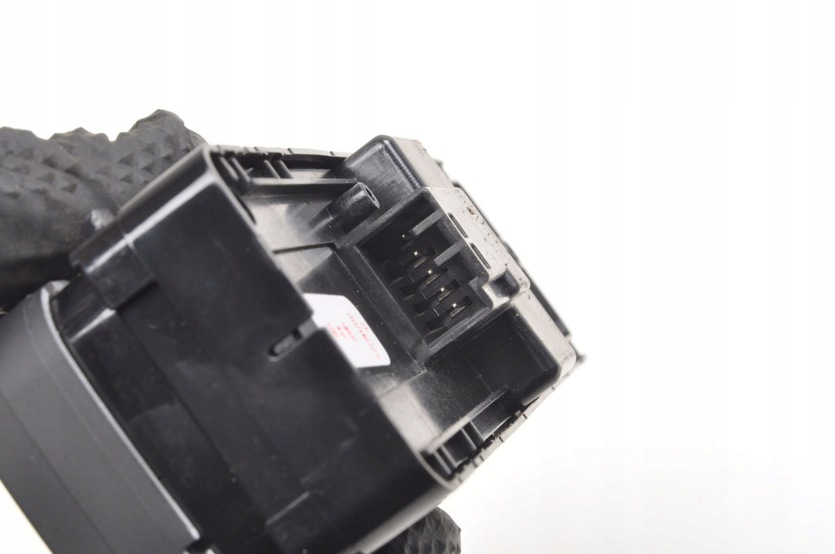 VOLVO XC40 PANEL WINDOW SWITCH 32319765