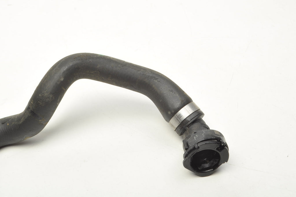 VOLVO XC40 POLESTAR II PIPE WATER LINE 32339835
