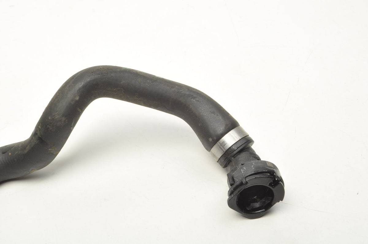 VOLVO XC40 POLESTAR II PIPE WATER LINE 32339835