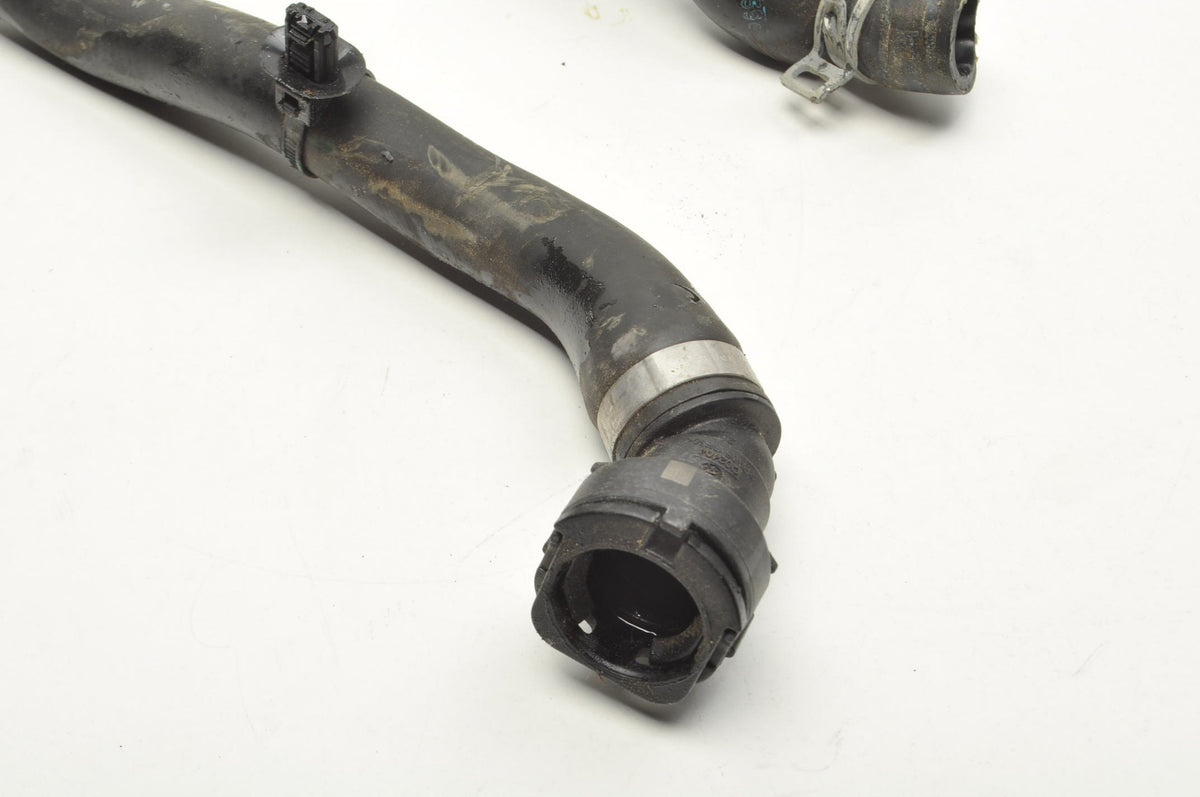 VOLVO XC40 RECHARGE EX40 C40 PIPE WATER LINE 32138746