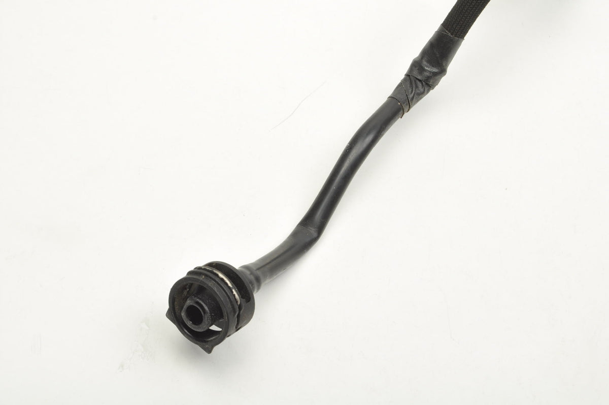 VOLVO XC40 RECHARGE EX40 PIPE WATER LINE 32339493