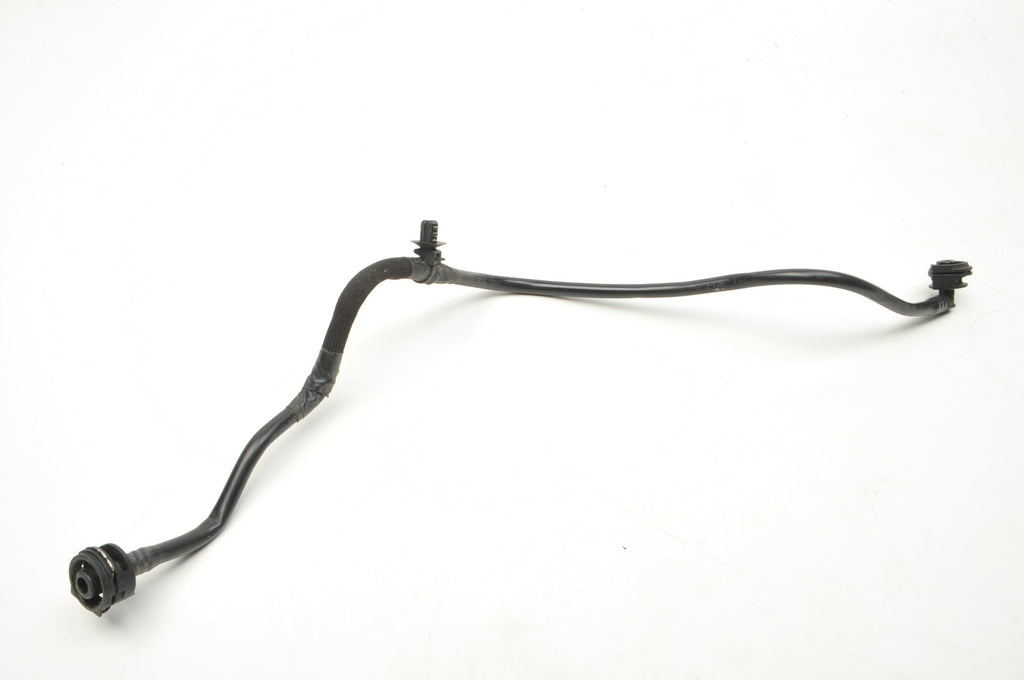 VOLVO XC40 RECHARGE EX40 PIPE WATER LINE 32339493