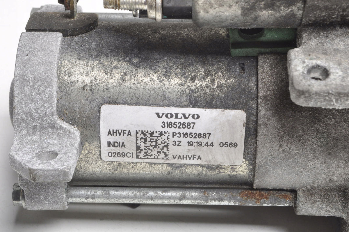 VOLVO XC40 T5 Plug-in Hybrid STARTER 31652687 2021R