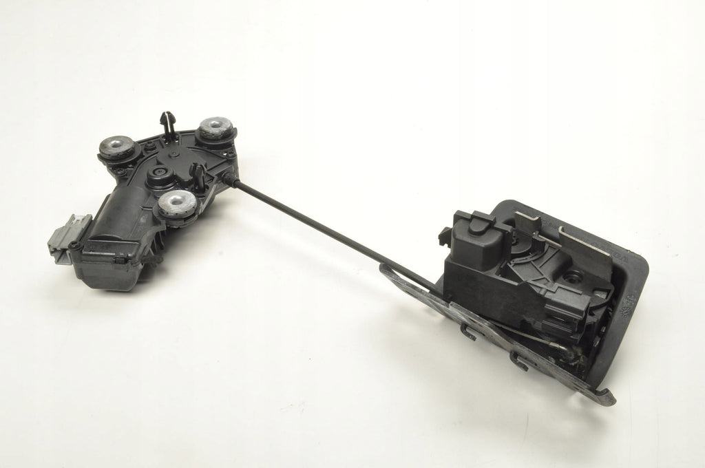 VOLVO XC40 V90 II XC90 II V60 II TAILGATE LOCK 31349975