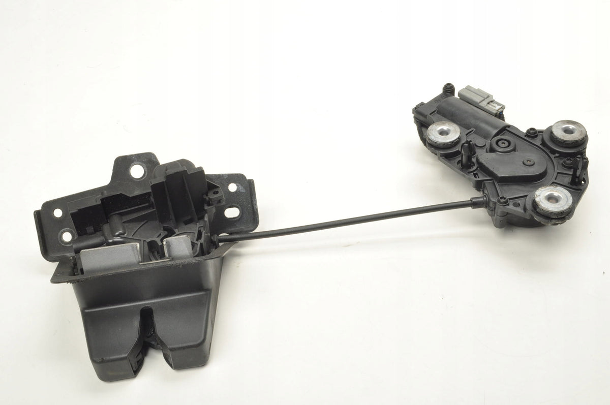 VOLVO XC40 V90 II XC90 II V60 II TAILGATE LOCK 31349975
