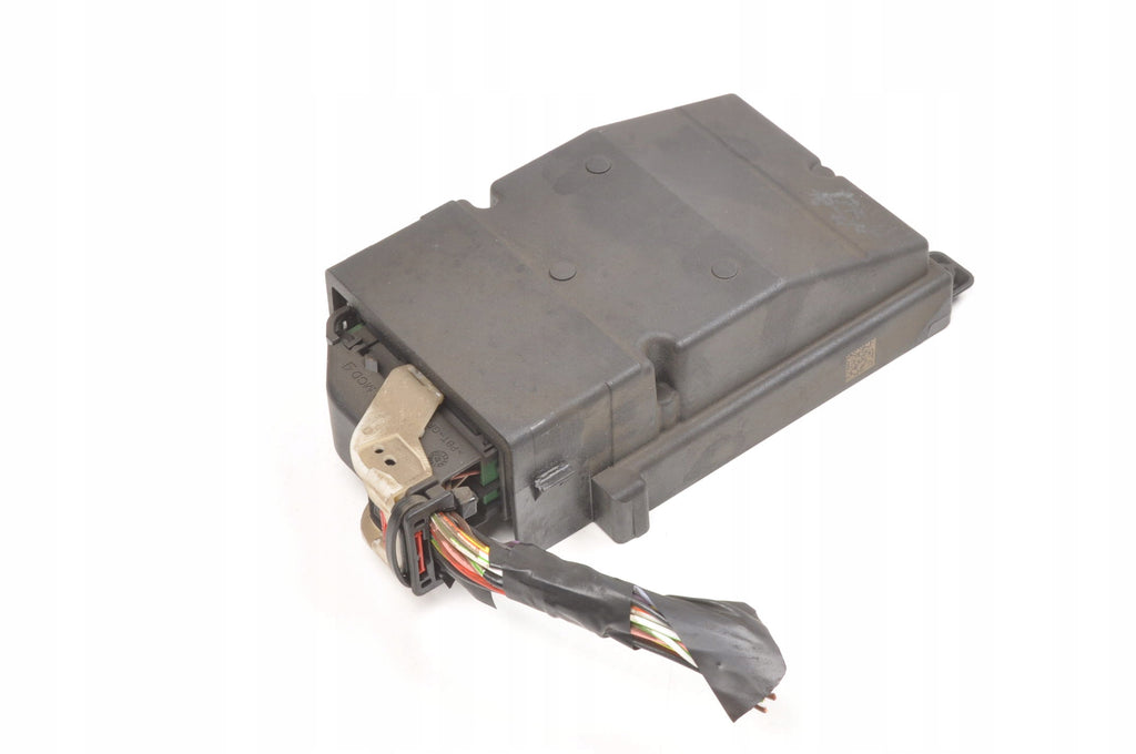 VOLVO XC40 XC60 II B4 Mild-Hybrid MODULE RELAY DRIVER 32410190