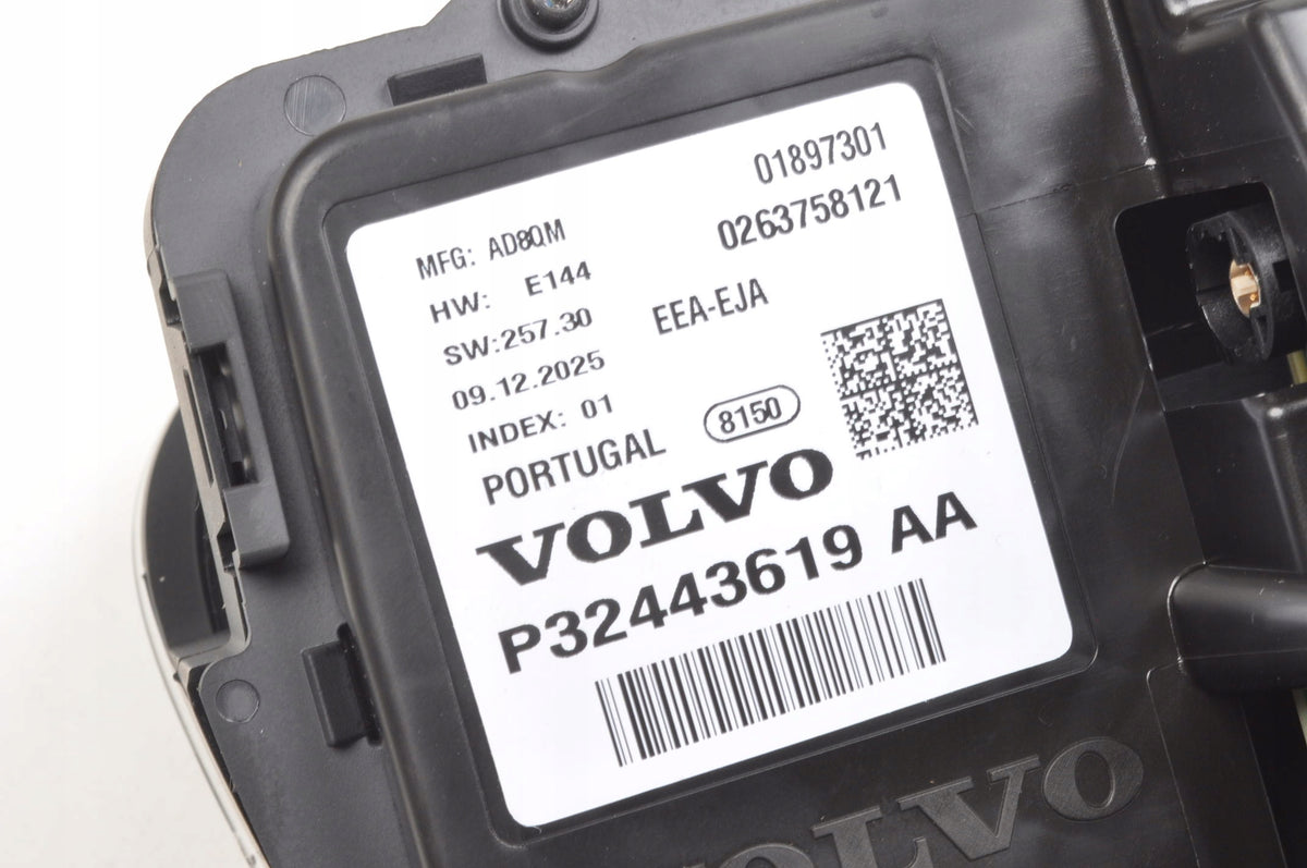 VOLVO XC40 XC60 II T6 RECHARGE COUNTER CLOCKS 32443619