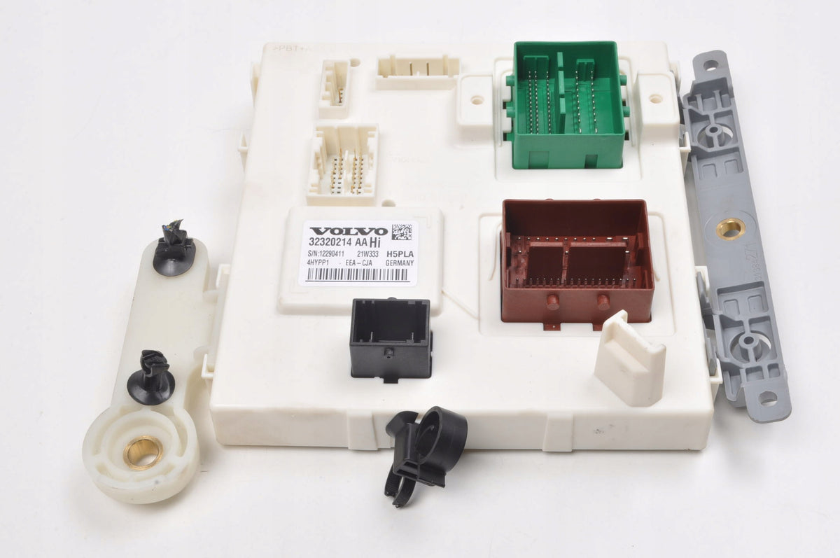VOLVO XC40 XC60 II XC90 MODULE CAB CONTROLLER 32320214