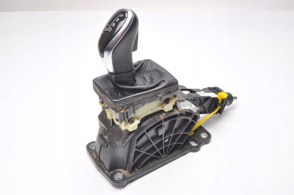 VOLVO XC60 AND 2.0 D3/D4 SELECTOR GEARBOX JACK 31367586