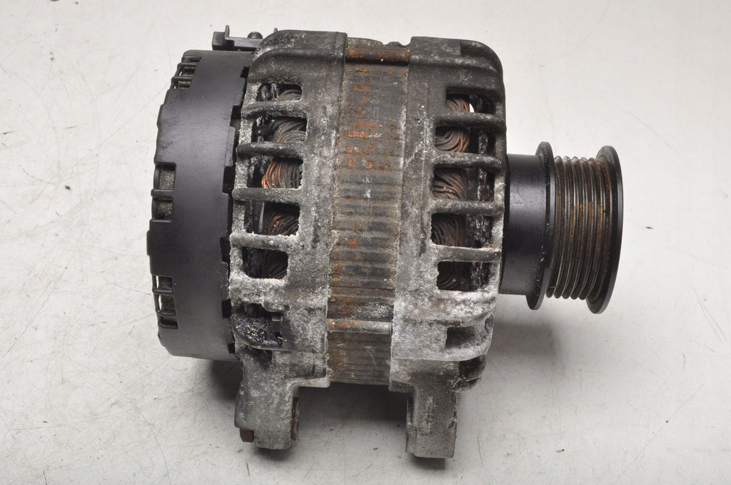 VOLVO XC60 AND 2.0 D4 181KM ALTERNATOR 30659580 2013/10 - 2015/12