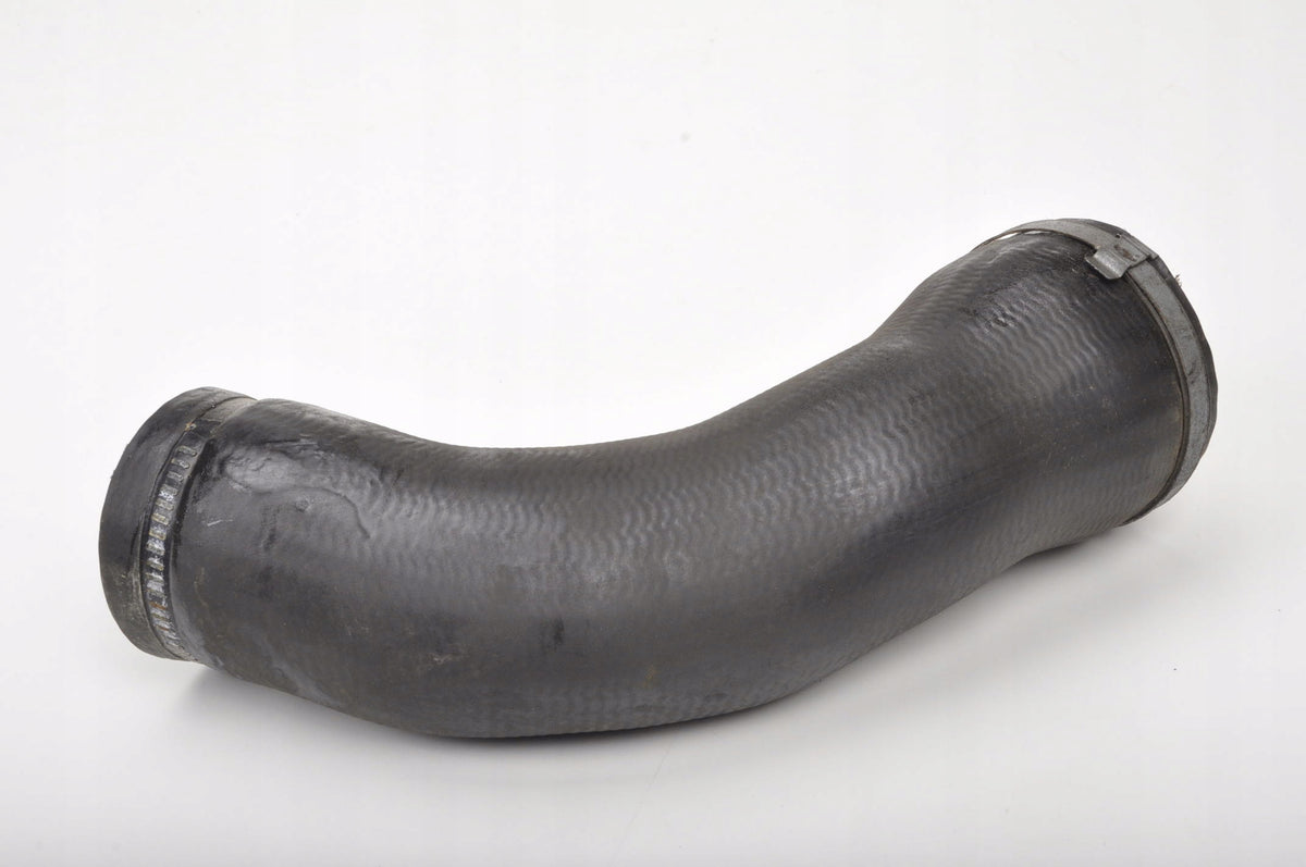 VOLVO XC60 AND 3.0 T6 HOSE INTERCOOLER PIPE 30741450