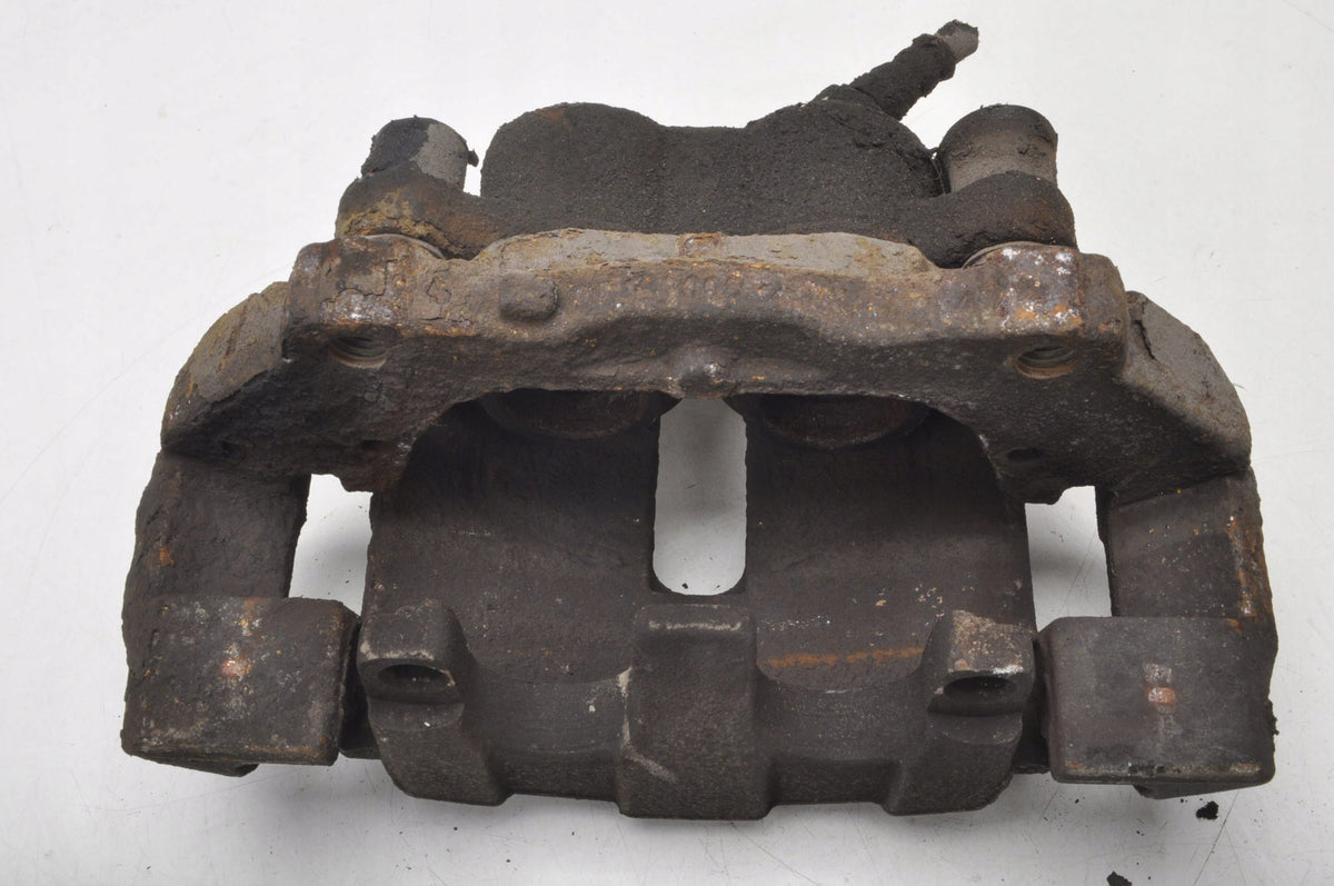 VOLVO XC60 AND D3/D4 BRAKE CALIPER RIGHT FRONT 928